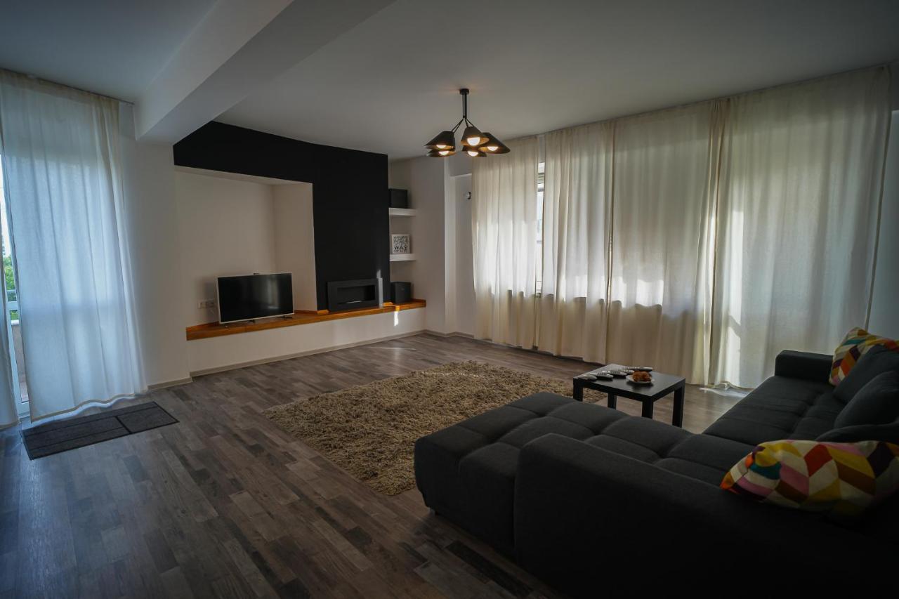 Penthouse With Huge Rooftop & Amazing City View Bükreş Dış mekan fotoğraf