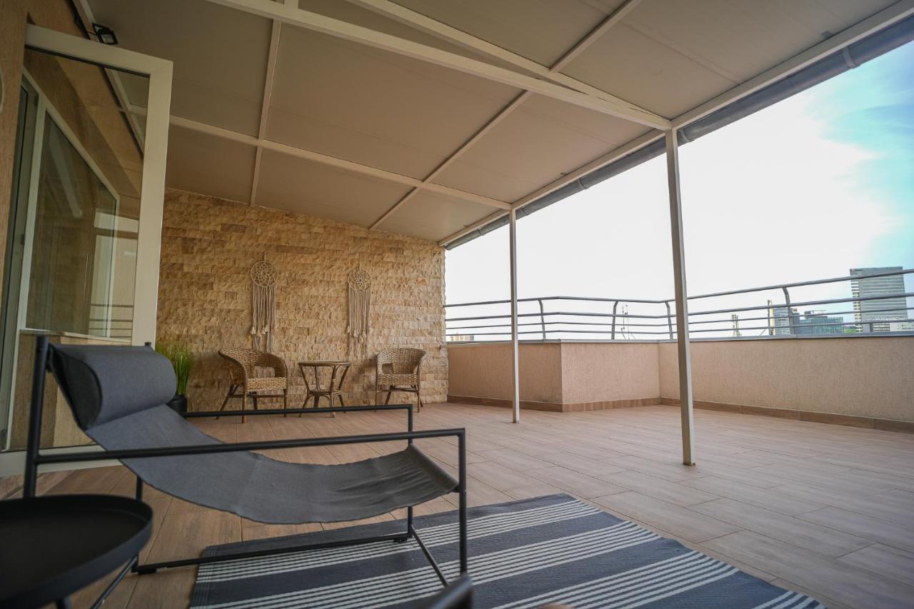 Penthouse With Huge Rooftop & Amazing City View Bükreş Dış mekan fotoğraf